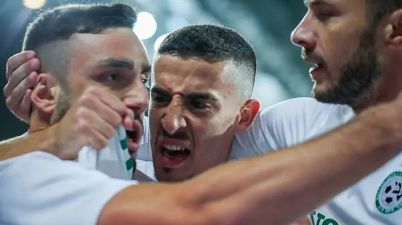 שחקני חיפה הערב