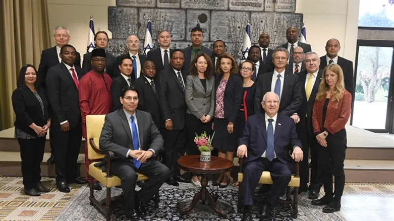 השגרירים בבית הנשיא