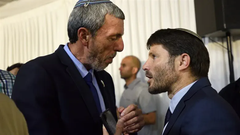 פיצול אולי יוסיף מנדט, אבל יהרוס את האמון במפלגות