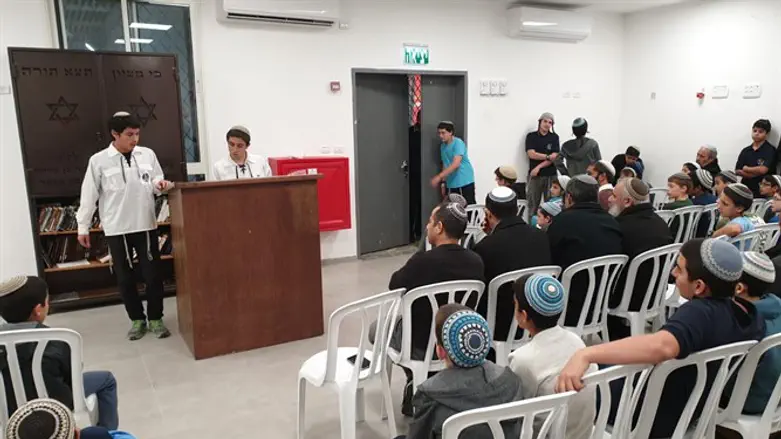 חנוכת הסניף