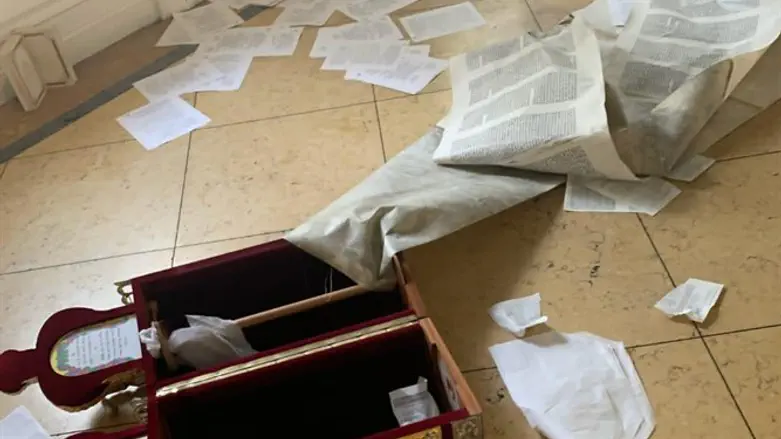 Погром в синагоге "Нецах Исраэль"