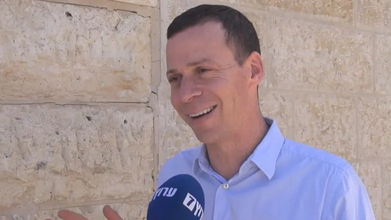 עמית סגל
