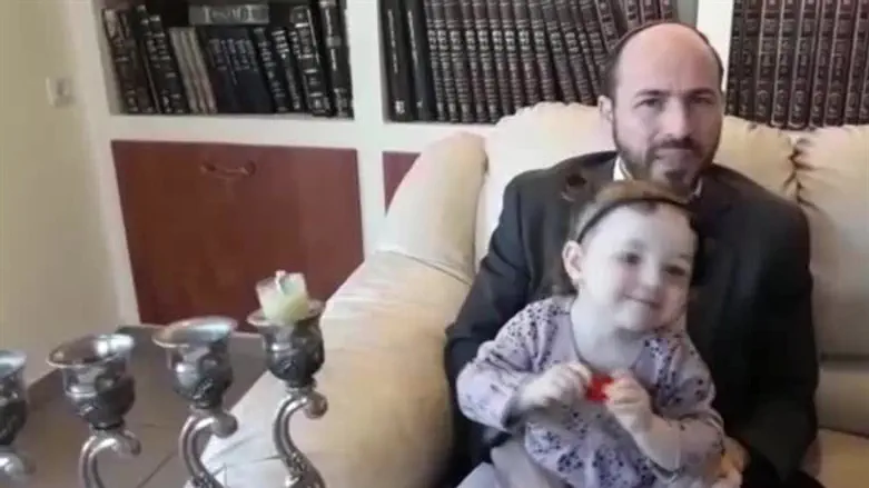 Раввин Йони Лави