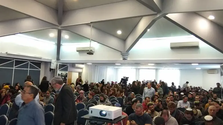 יום העיון במכללה האקדמית הרצוג