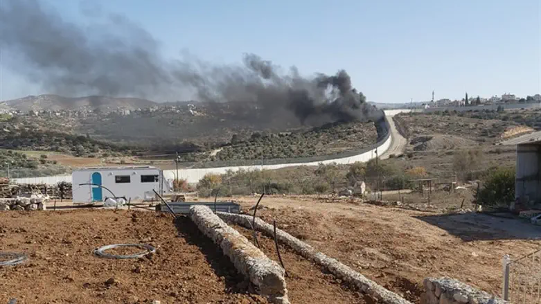 השריפה, אתמול