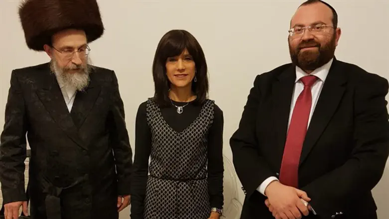 Rabbi Pressman with Ruchie Freier and her husband