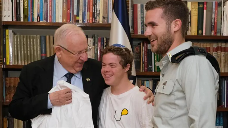 ריבלין עם בניה ובניהו