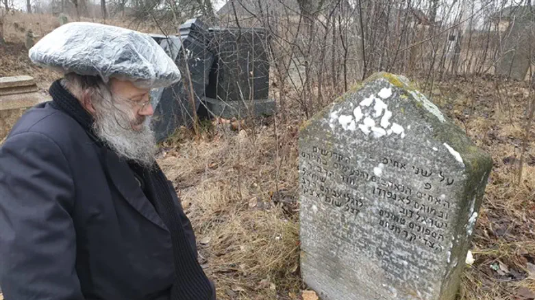 הרב גבאי בניסיונות הפיענוח