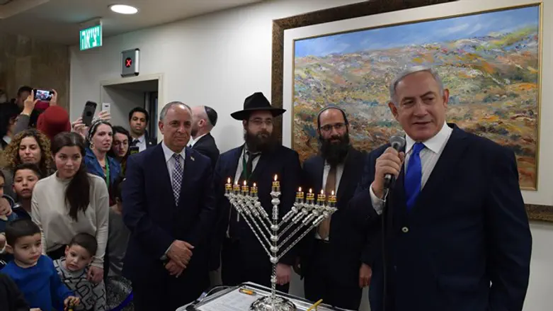 נתניהו בהדלקת נר שמיני של חנוכה