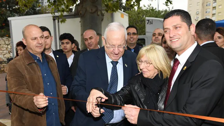 ריבלין בנשר