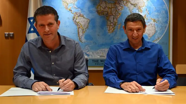 מנכ"לי משרד הביטחון ומשרד האנרגיה    