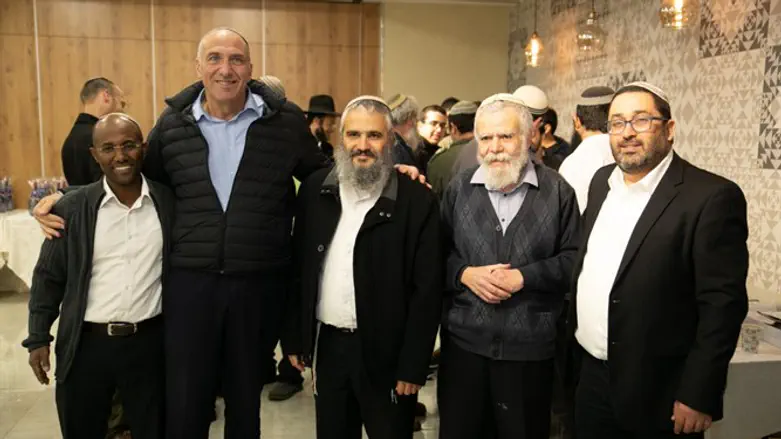 טקס הנחת אבן הפינה