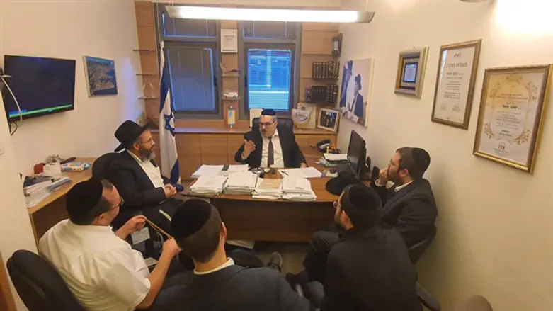 ח"כ אשר עם נציגי תל ציון