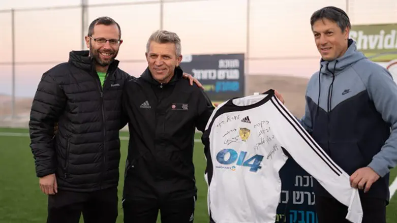 עידן טל וטלסניקוב עם גנץ