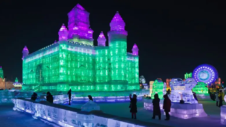 שורד למשך כל החודש