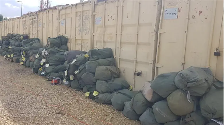 הציוד של רכזי הביטחון שהוחזר לצבא