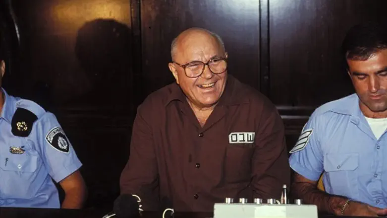 John Demjanjuk seen on trial in Jerusalem, Aug. 14, 1991