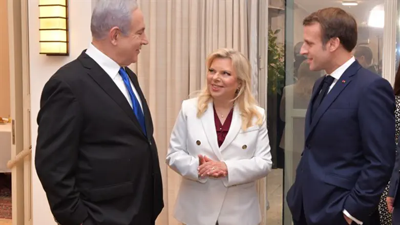 Macron with the Netanyahus