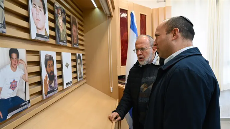 בנט והרב סדן 