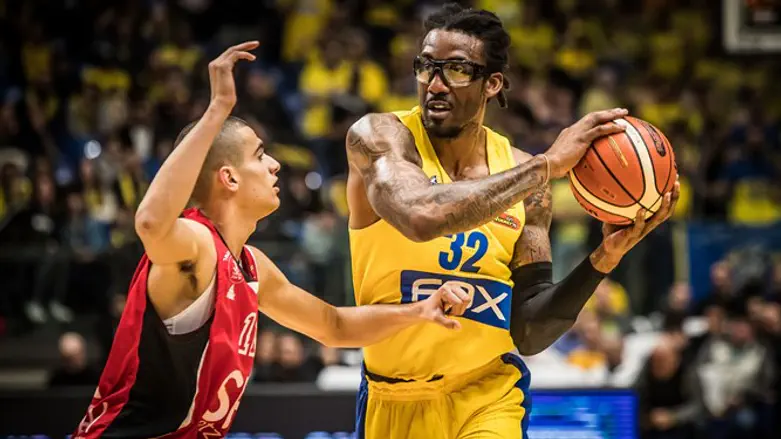 Stoudemire in Maccabi colors