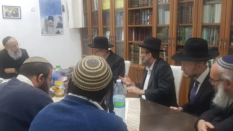 Rabbi Chai Hakohen with UTJ heads