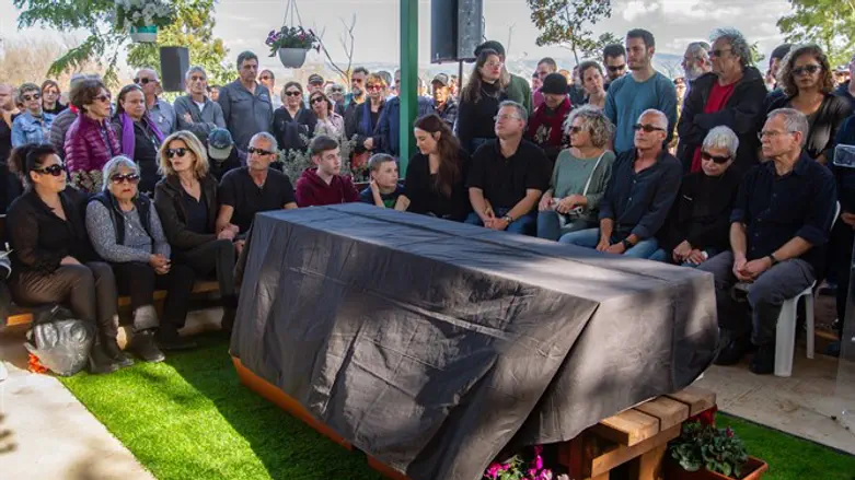 הלוויתו של שמעון כהנר קצ'ה