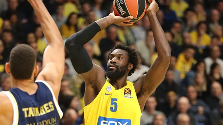 אותלו האנטר מול ריאל מדריד