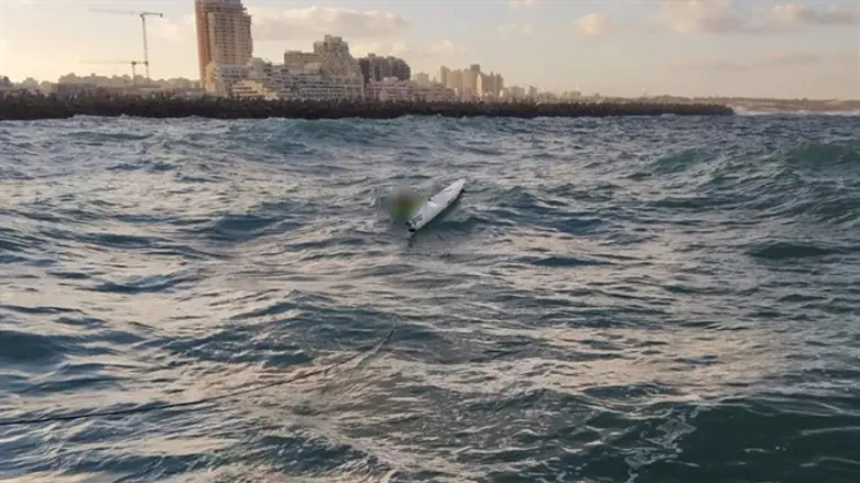 הקיאק שהתהפך