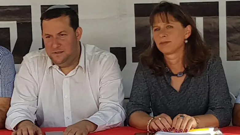 Yossi Dagan and Hadas Mizrahi