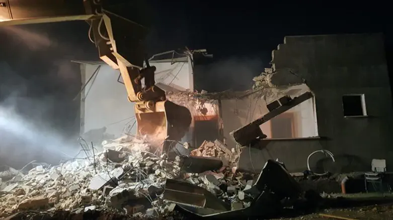 הריסת בית מחבל. ארכיון