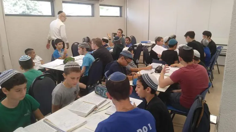 לימוד בקבוצות