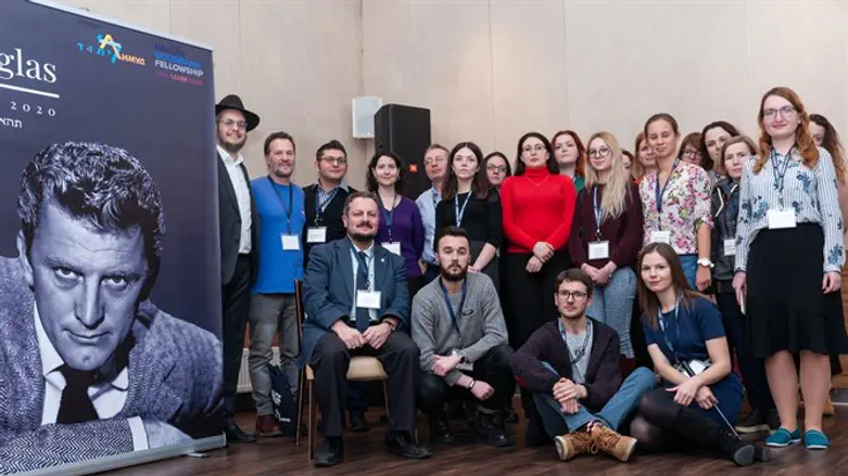 The Jewish community of Belarus  attends Kirk Douglas' memorial