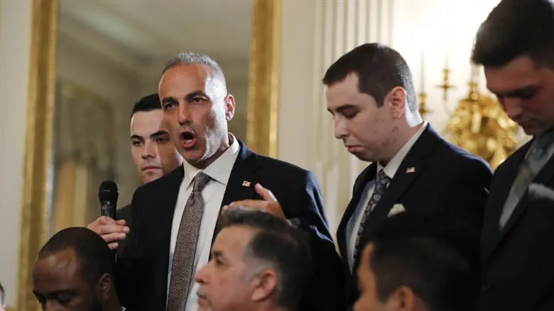Andrew Pollack discusses the Parkland shooting with Pres. Trump, in Feb. 2018