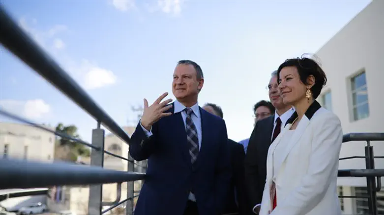 כל הדרכים מובילות לירושלים