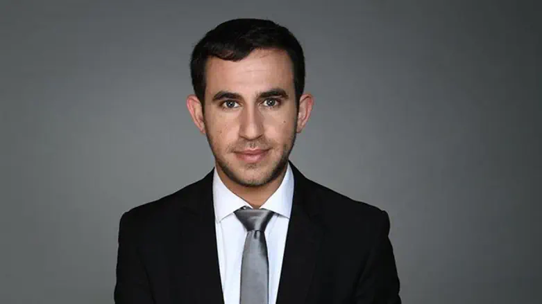 עקיבא נוביק