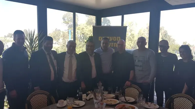 גפני עם המסעדנים