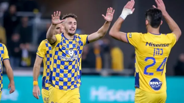 אצילי וכהן חוגגים הערב שערים מאוחרים