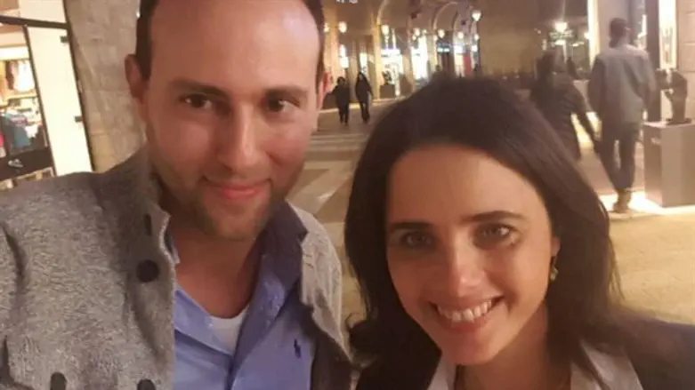 אלון דביר ואיילת שקד