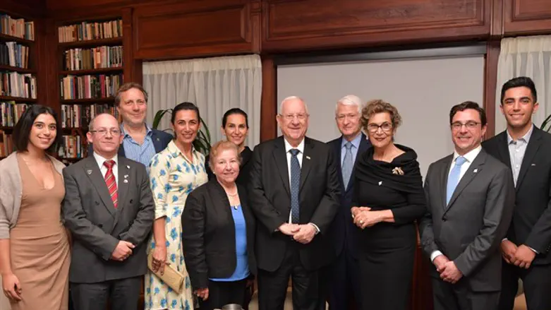 ריבלין ומשפחת נזריאן