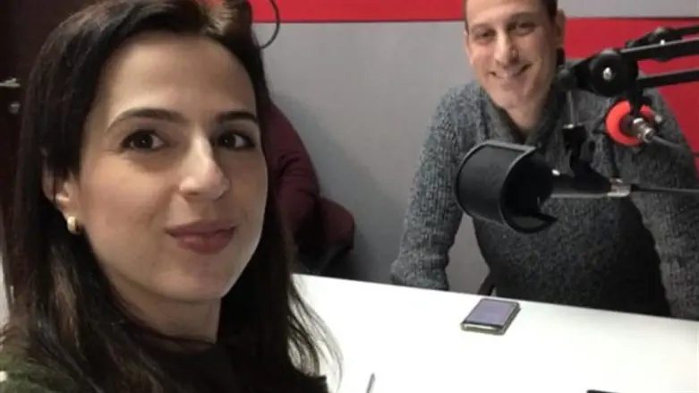 דפנה ליאל מארחת את ברק רביד