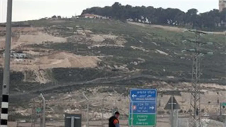 שטח E1 סמוך למעלה אדומים