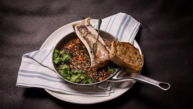 ראגו עדשים ומח עצם