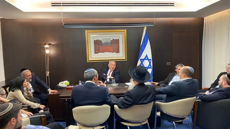 הציבור צריך לחשוב מי הכי קרוב אליו אידיאולוגית. ראשי גוש הימין