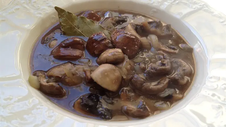 מרק מיקס פטריות