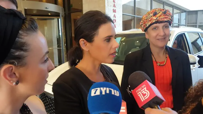 Айелет Шакед