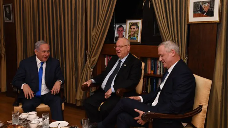 Rivlin meets Gantz, Netanyahu
