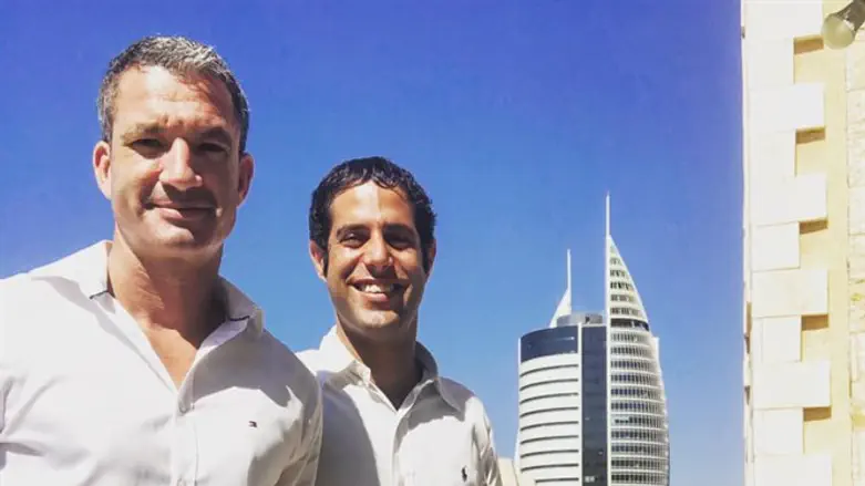 עורכי הדין אדיר צבי ויריב רז