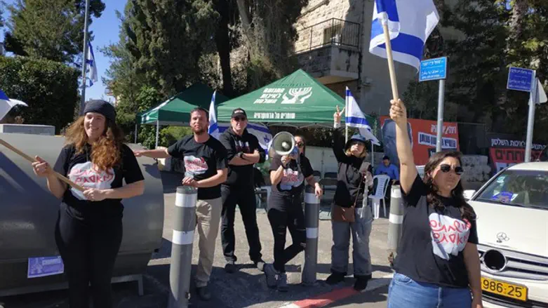 מאהל התנועה לאיכות השלטון