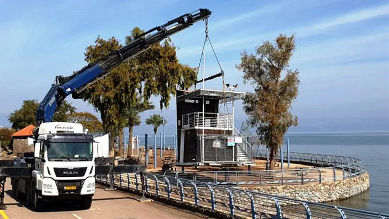 סוכות מציל בכנרת