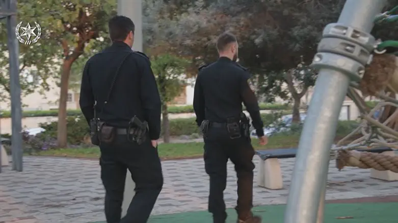 Полиция борется с распространением коронавируса